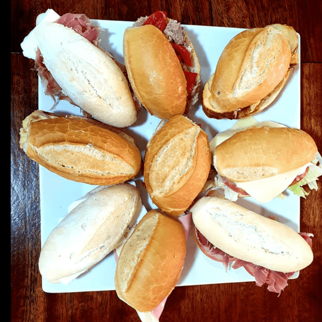 montaditos de jamón